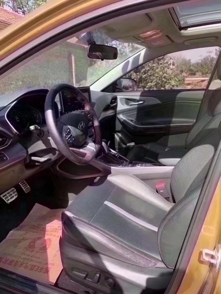 北京18年现代菲斯塔3