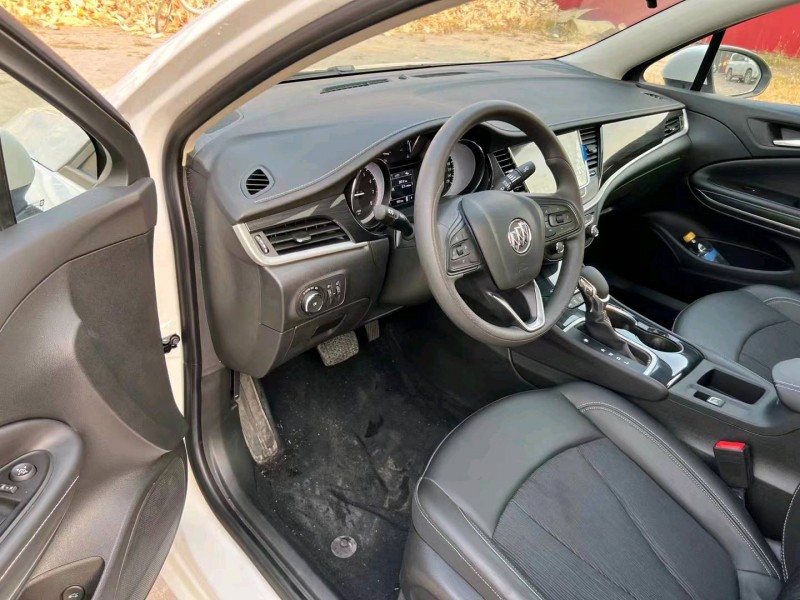 邯郸22年别克威朗7