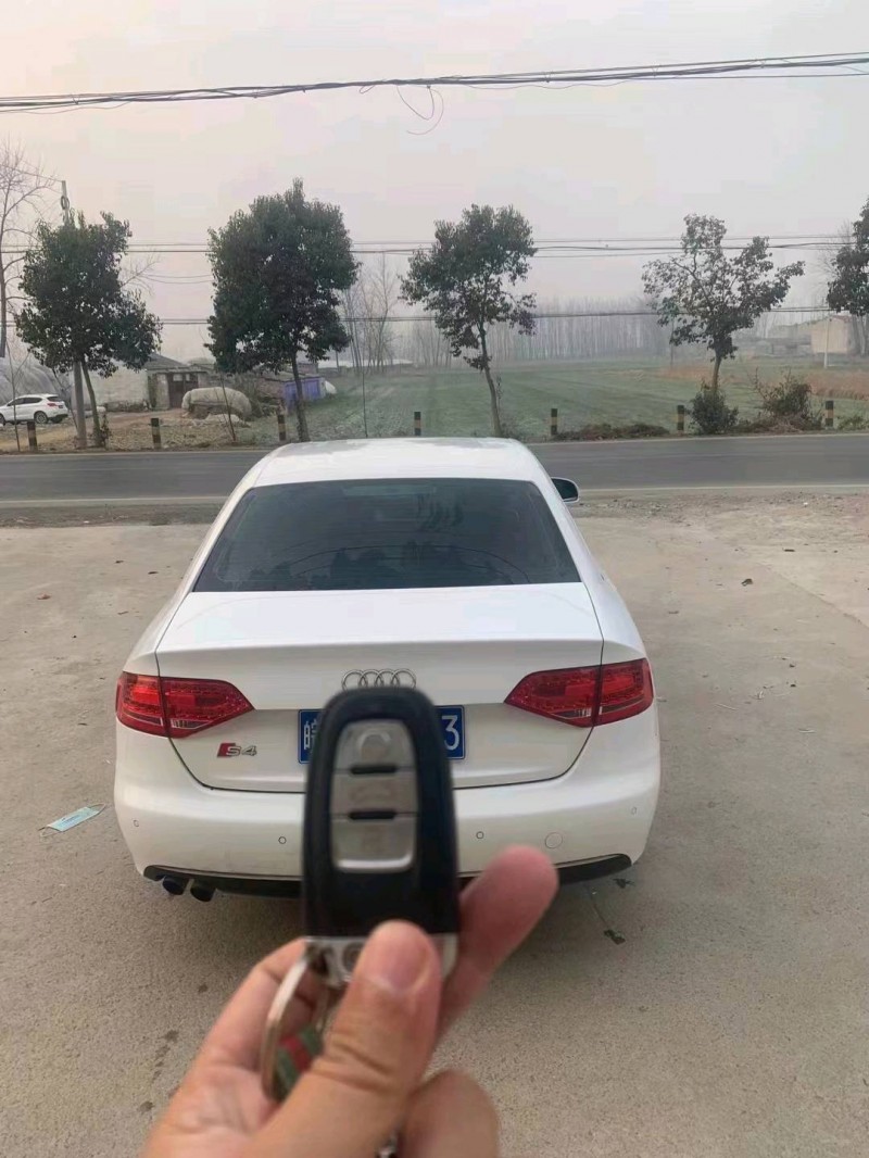 淮南12年奧迪A4L5