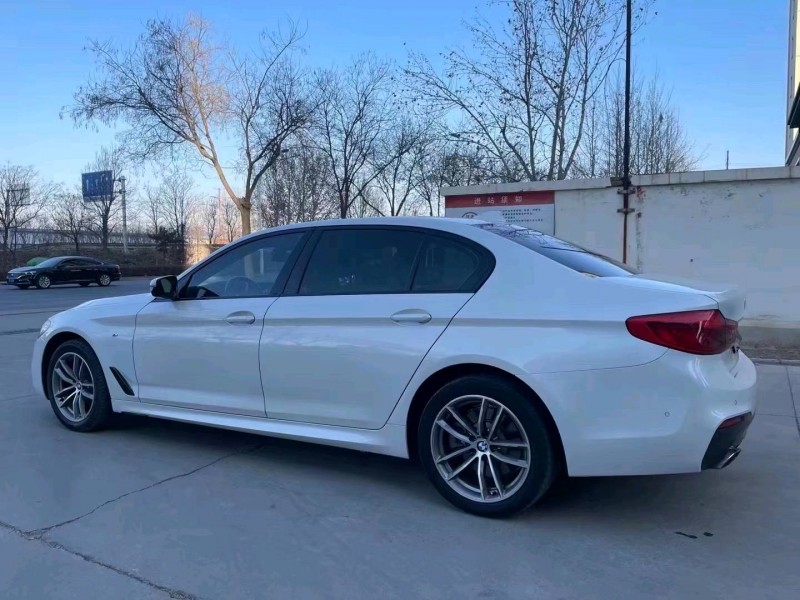 邯郸19年宝马5系3