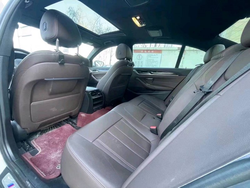邯郸19年宝马5系4