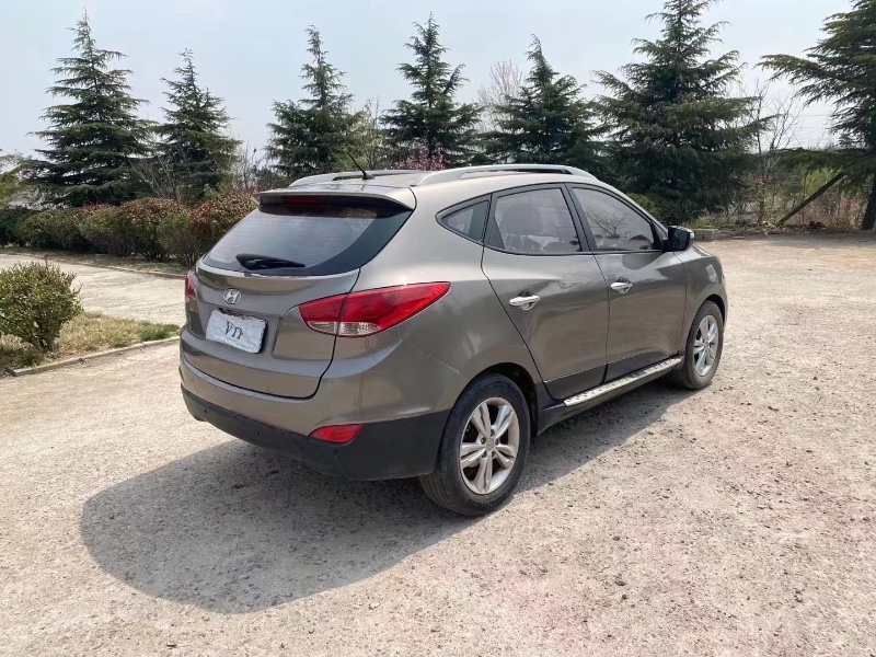 青岛13年现代ix355