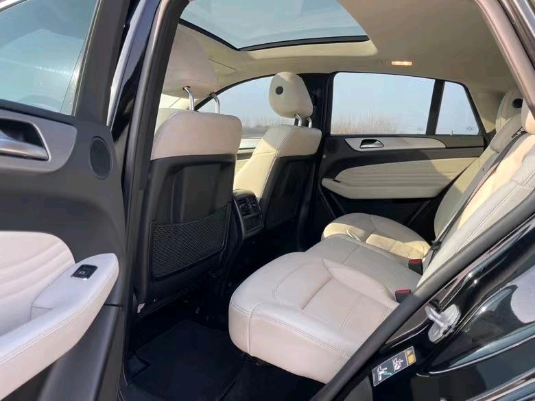 盐城17年奔驰GLE5