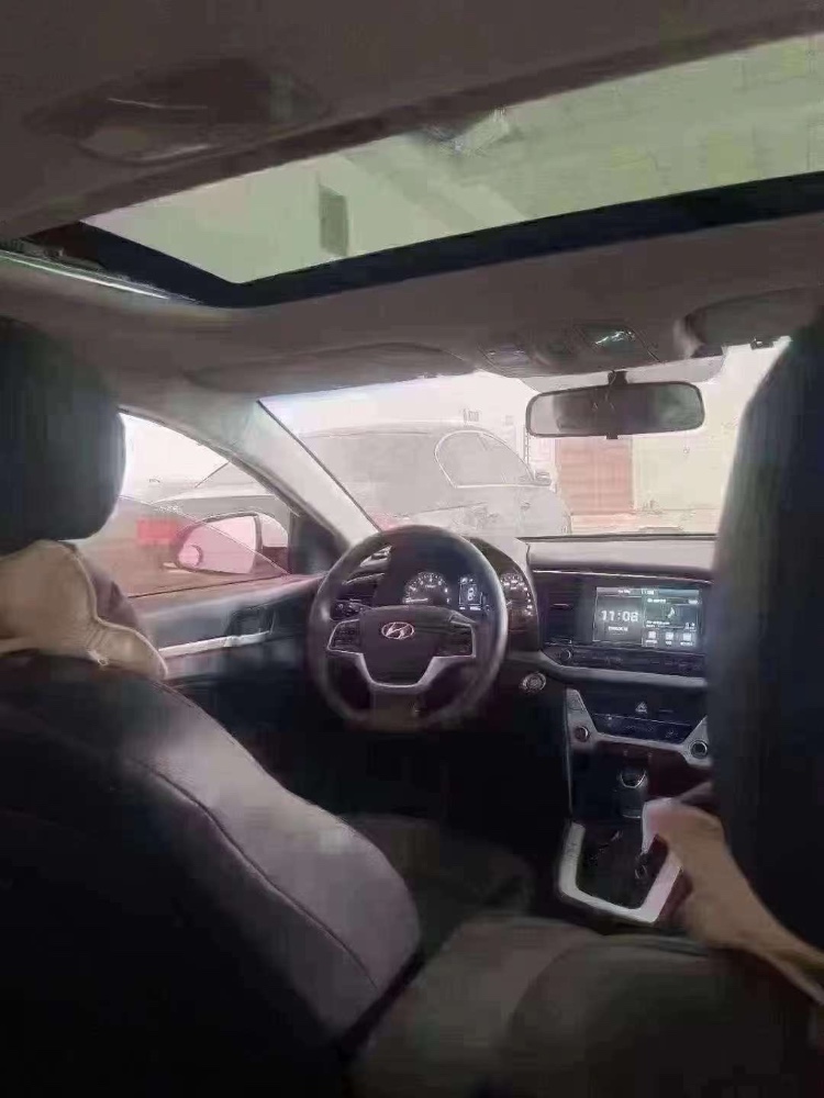 北京16年现代领动8