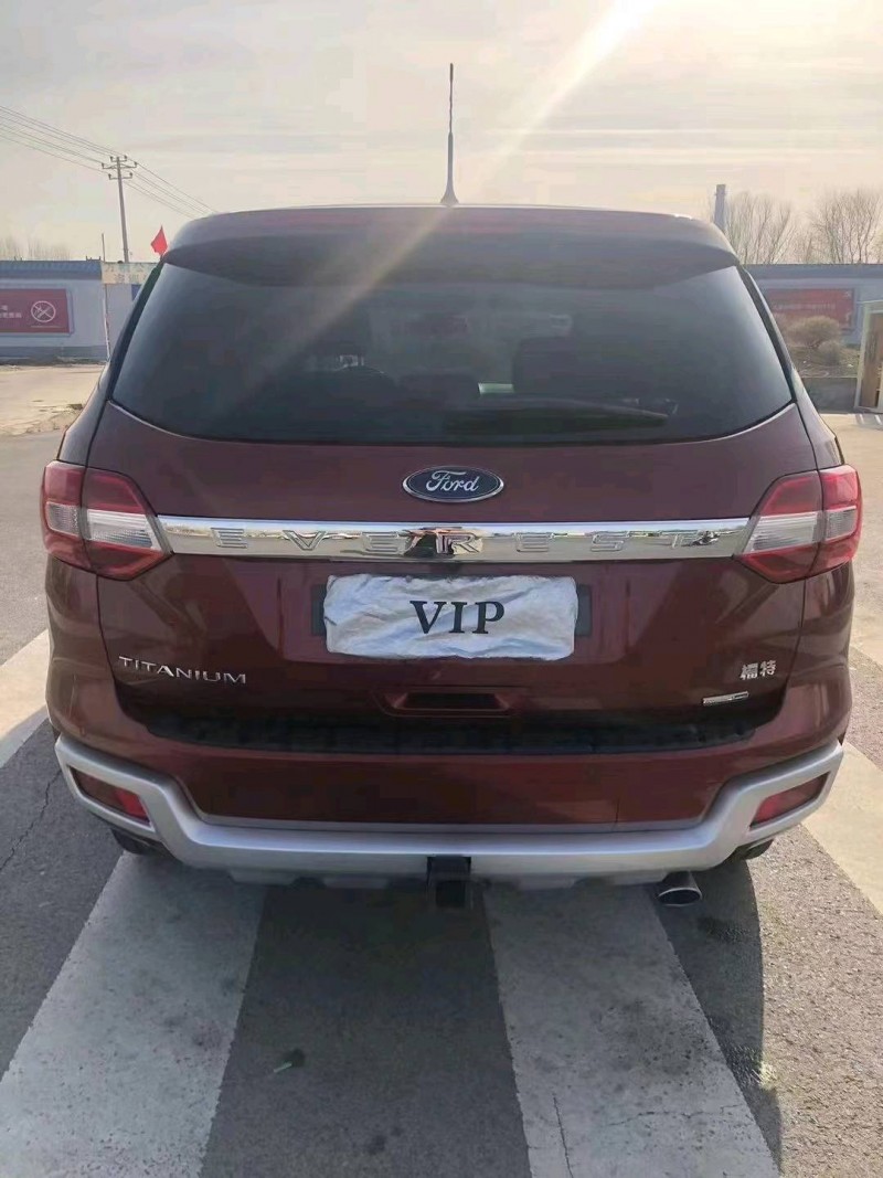 邢台17年福特撼路者5