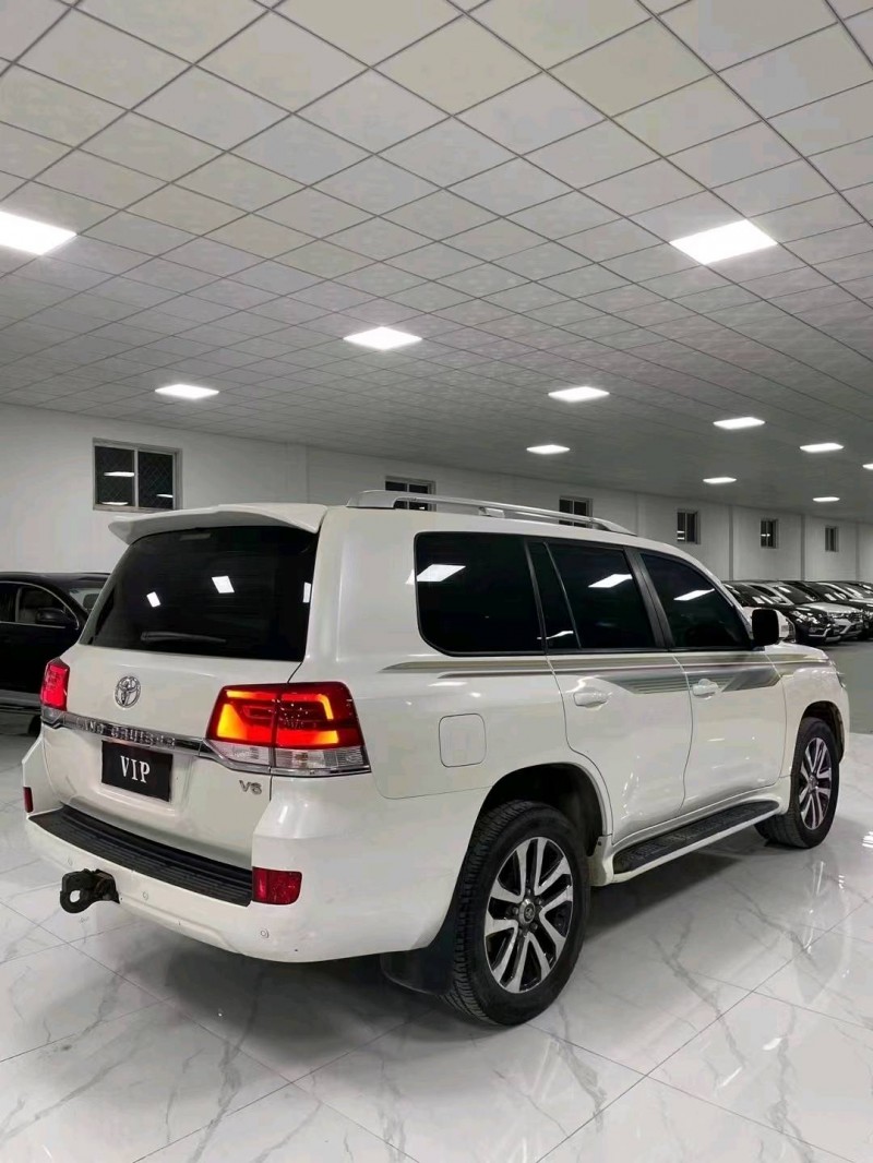 廊坊17年丰田兰德酷路泽5