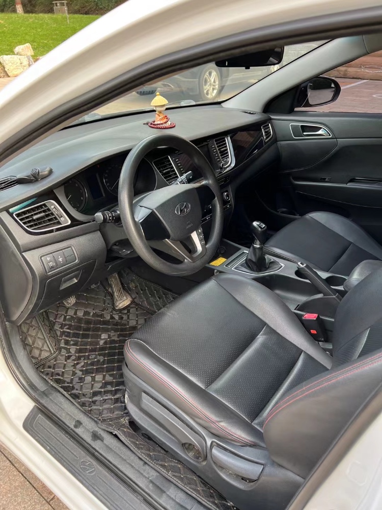 邯郸16年现代名图6