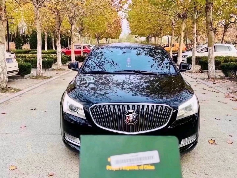 聊城15年别克君越9