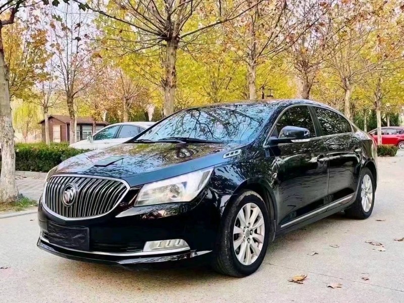 聊城15年别克君越8