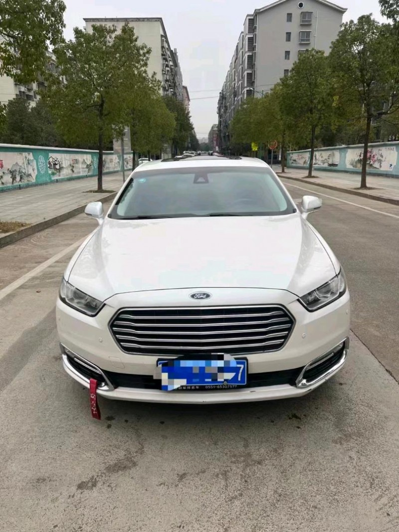 珠海16年福特金牛座1