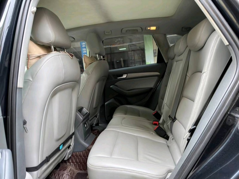 北京14年奥迪Q58