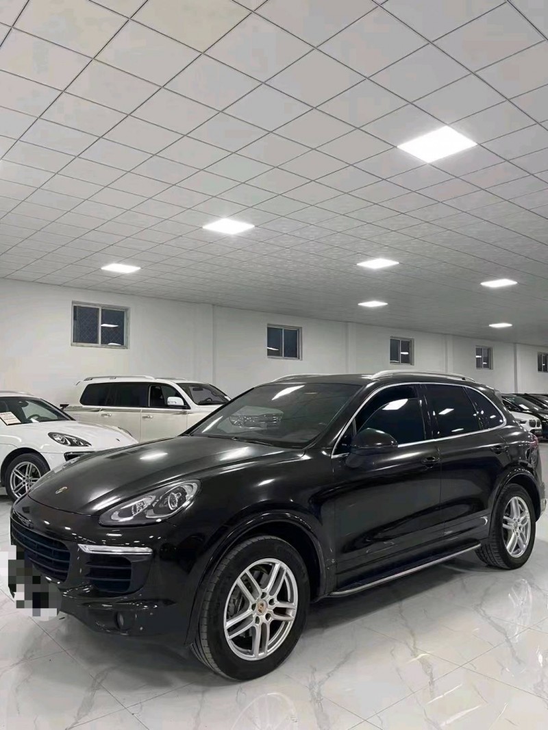 廊坊18年保时捷卡宴1