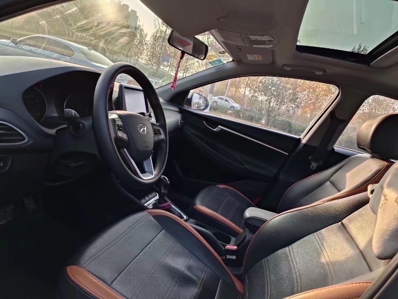 北京17年现代悦动3