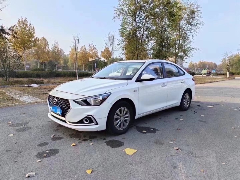 北京17年现代悦动9