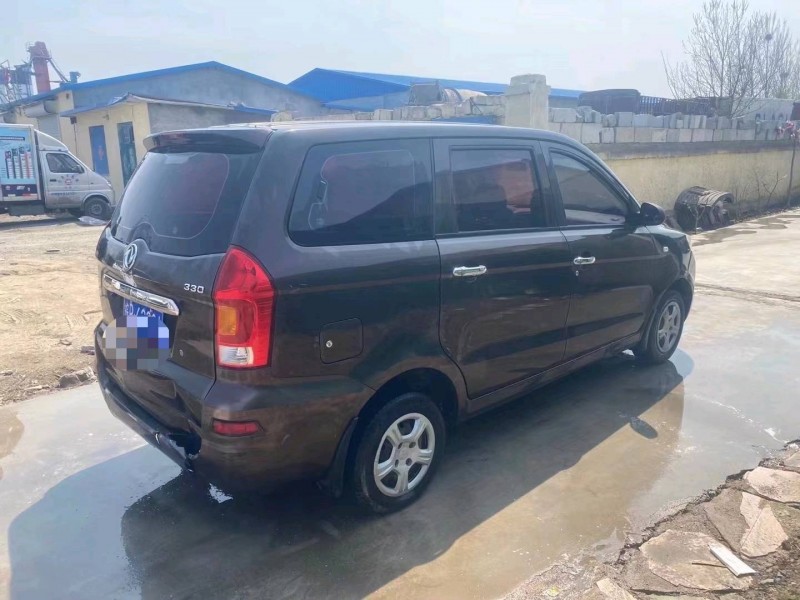 济南18年东风风光6