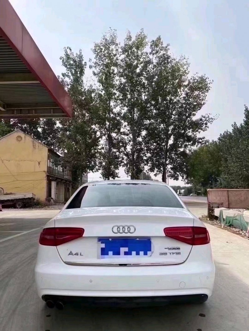 北京14年奥迪A4L8