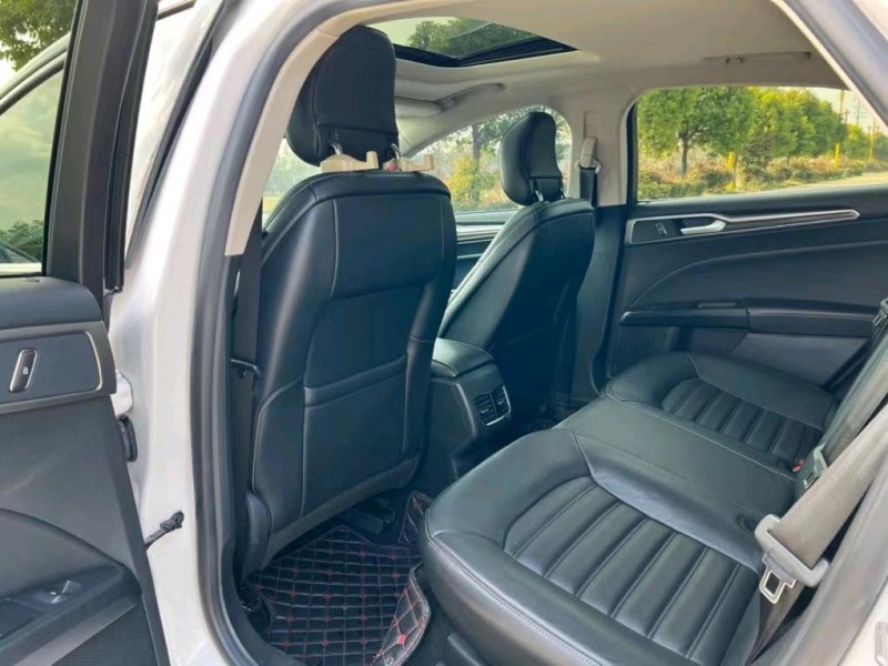 盐城17年福特蒙迪欧8