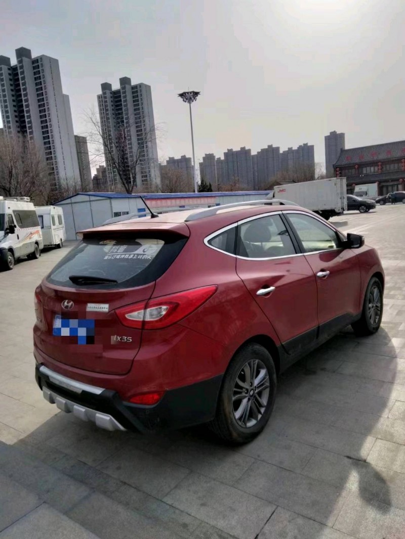 济南13年现代ix352