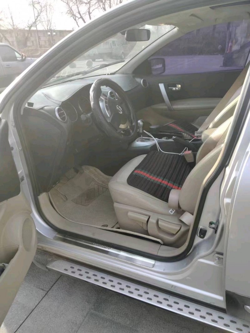 济南11年日产逍客5