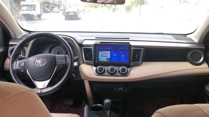 广州15年丰田RAV4荣放5