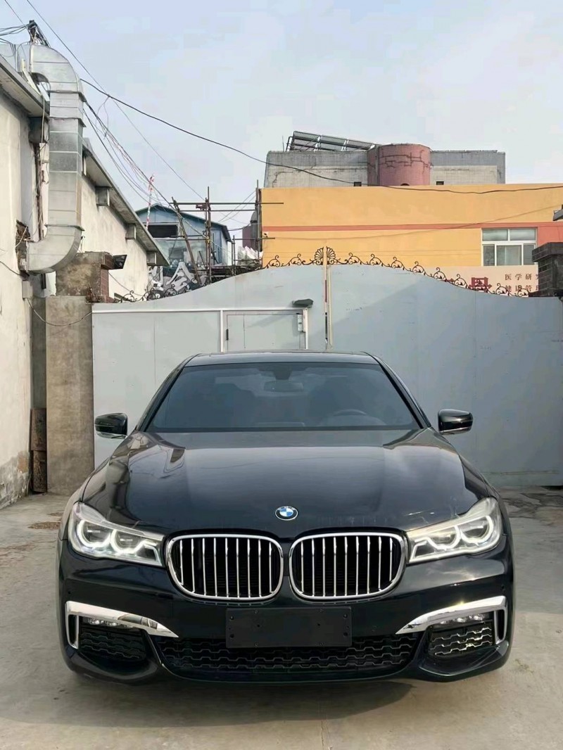 济南18年宝马7系1