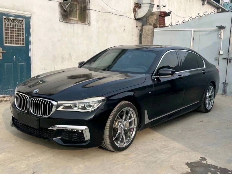 济南18年宝马7系2