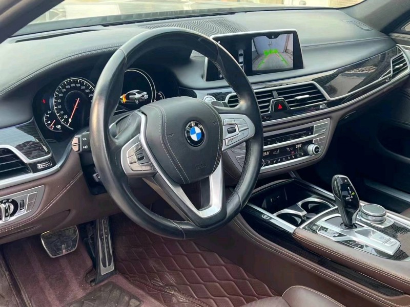 济南18年宝马7系5