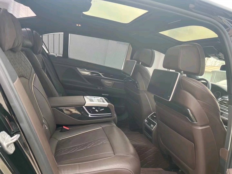 济南18年宝马7系6