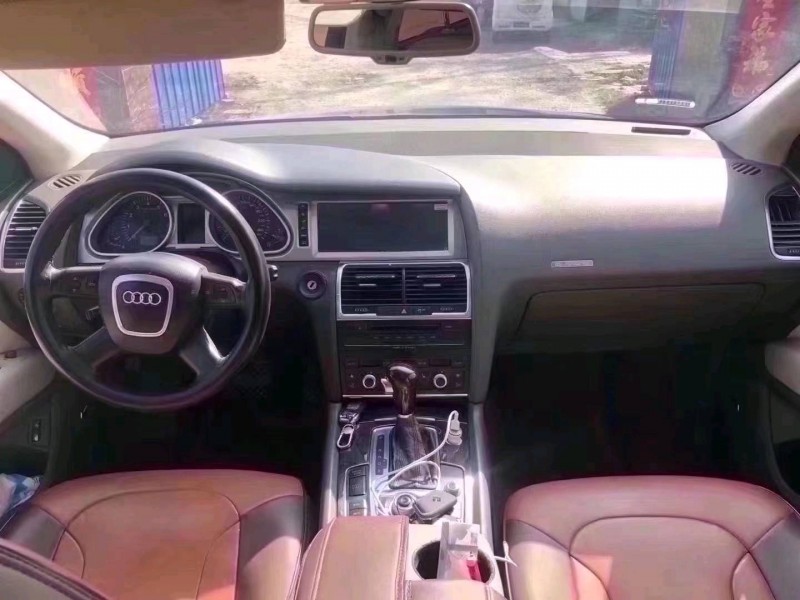 北京09年奥迪Q74