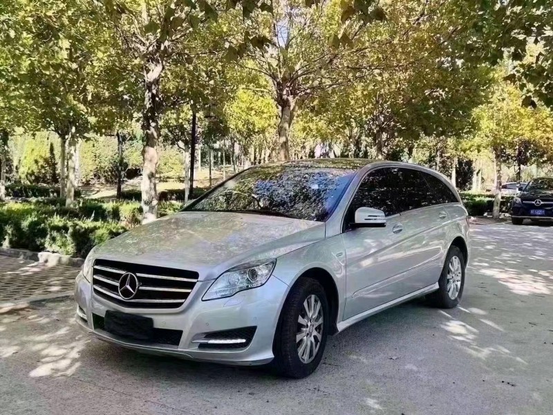 聊城18年奔驰R8