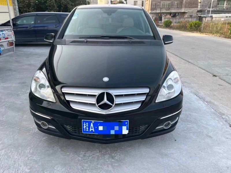 珠海12年奔驰B1