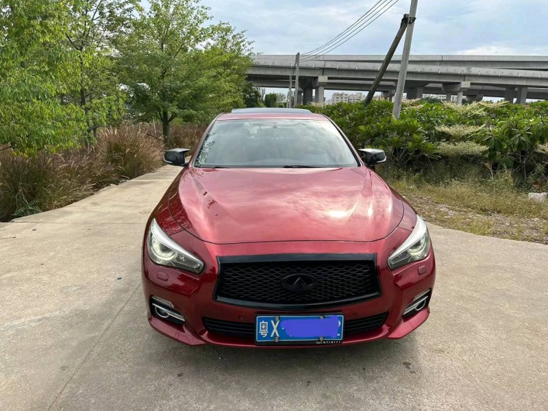中山17年英菲尼迪Q50L9