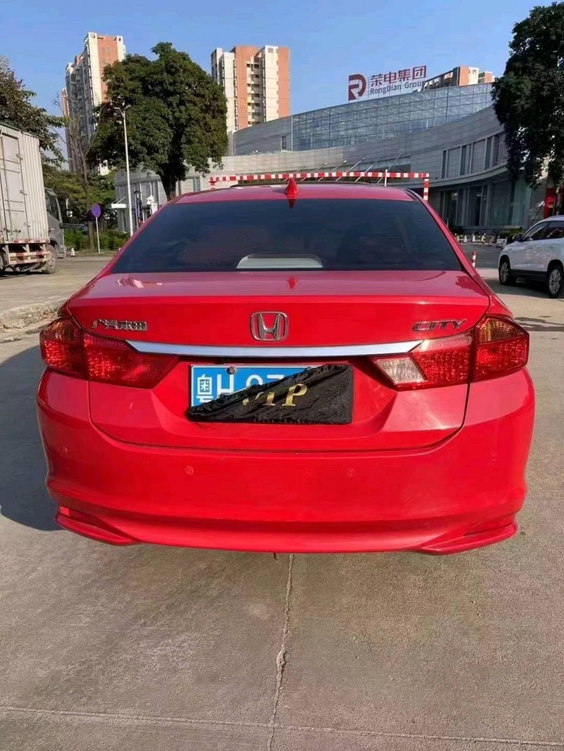 珠海16年本田锋范2