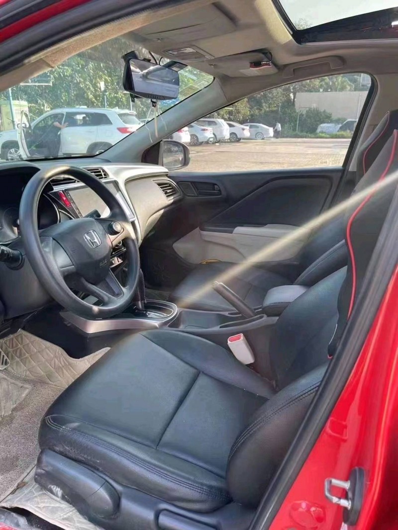 珠海16年本田锋范4