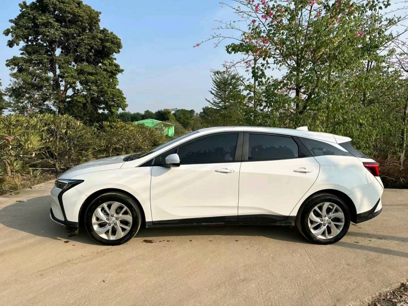 中山22年别克微蓝7