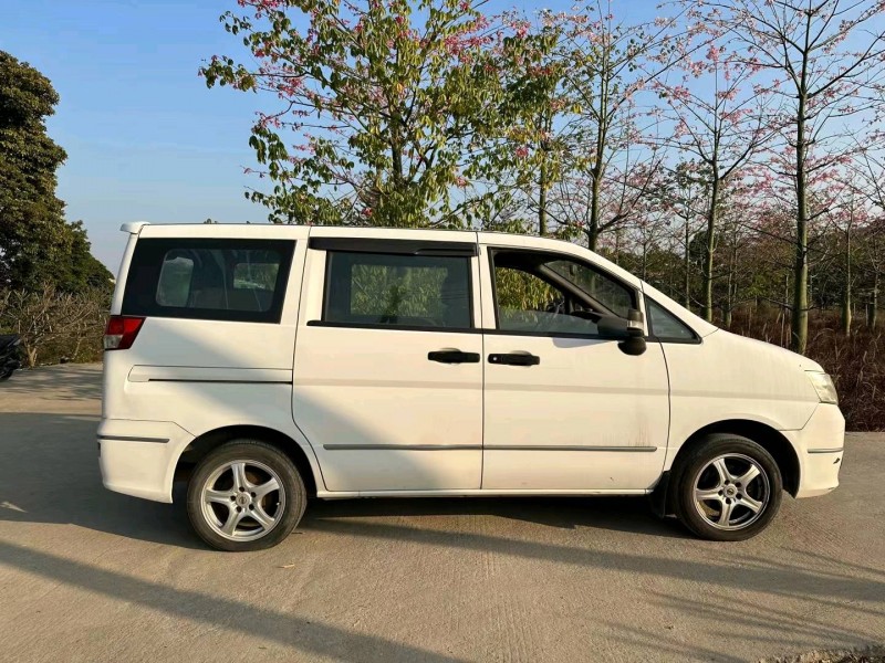 中山13年东风帅客7