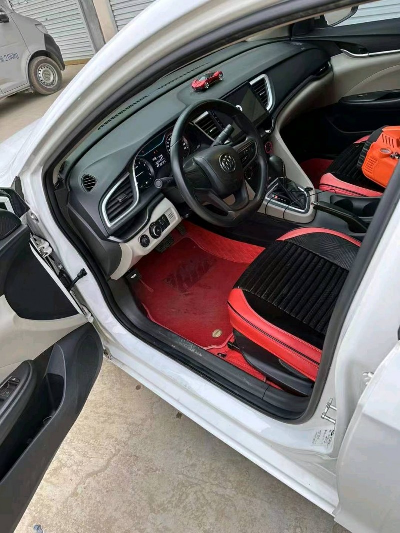 济南17年别克英朗GT6