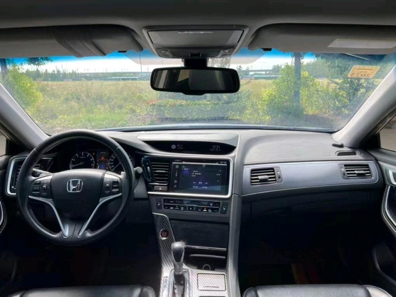 盐城15年本田思铂睿7