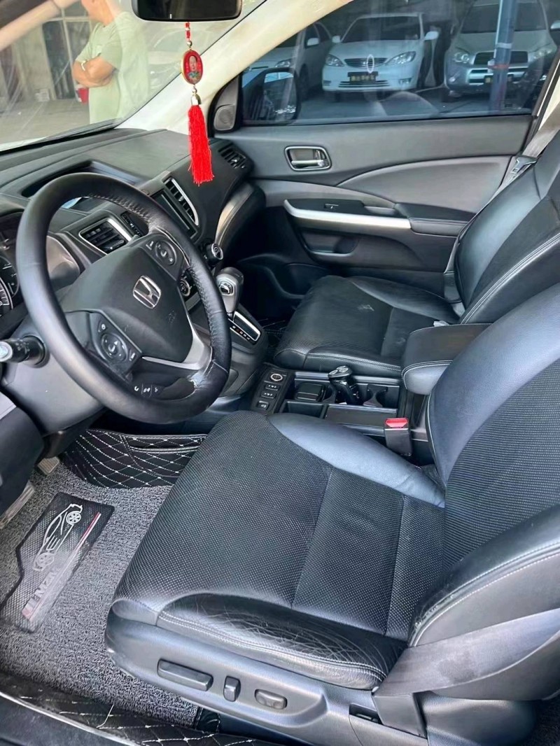 南宁16年本田CRV3