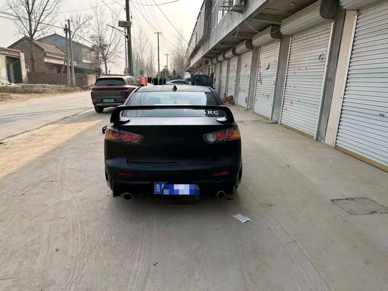 济南14年三菱翼神10