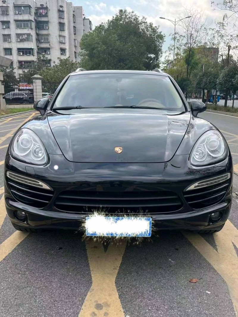 常州14年保时捷卡宴1