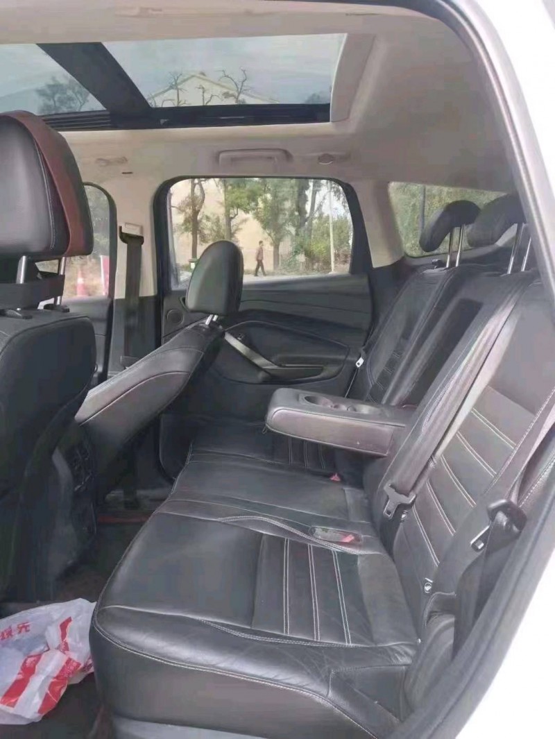 枣庄17年福特翼虎1