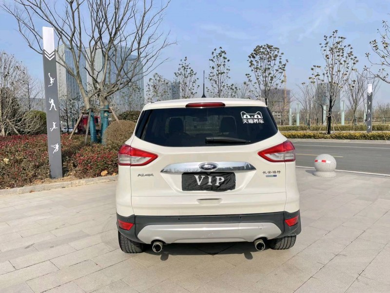 苏州15年福特翼虎9