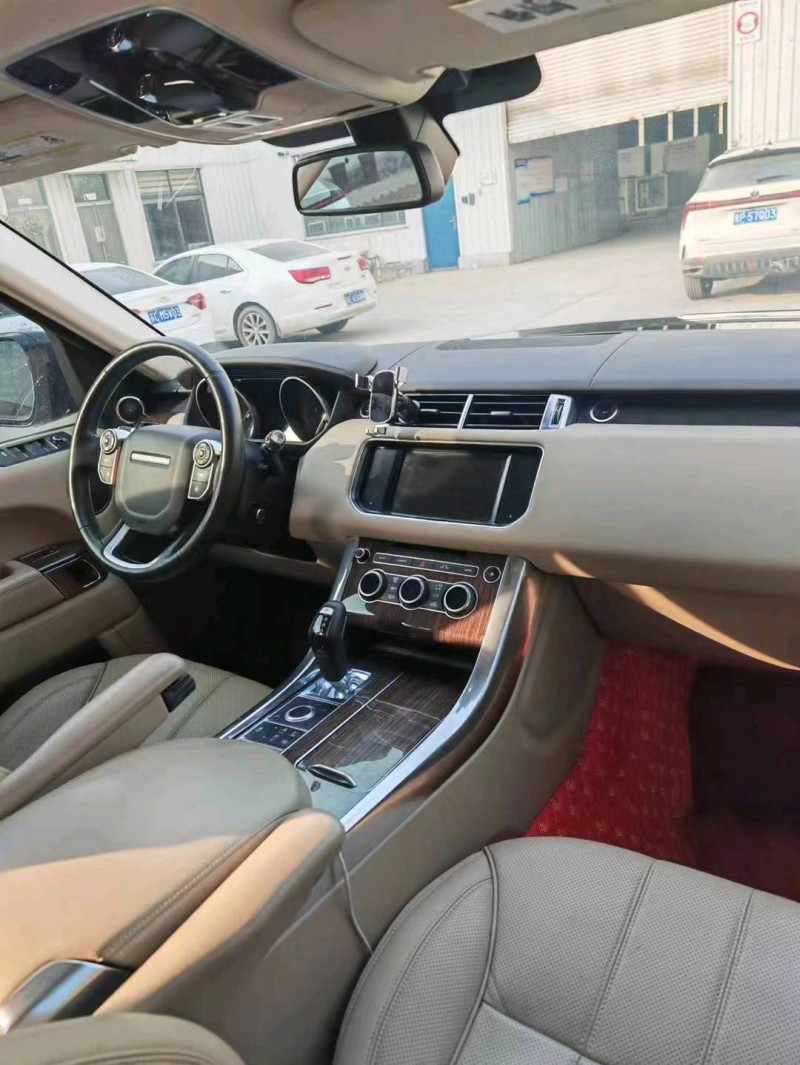 东营15年路虎揽胜运动8