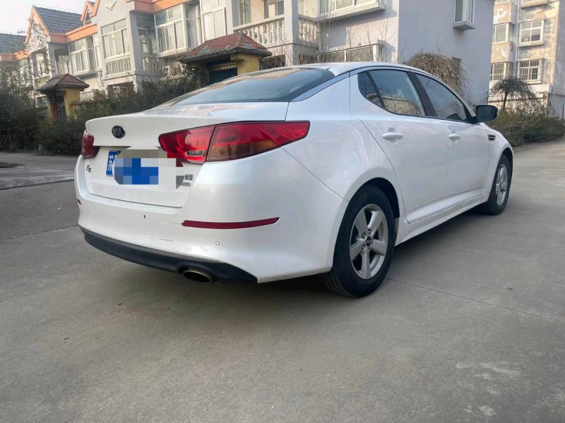 枣庄22年别克威朗4