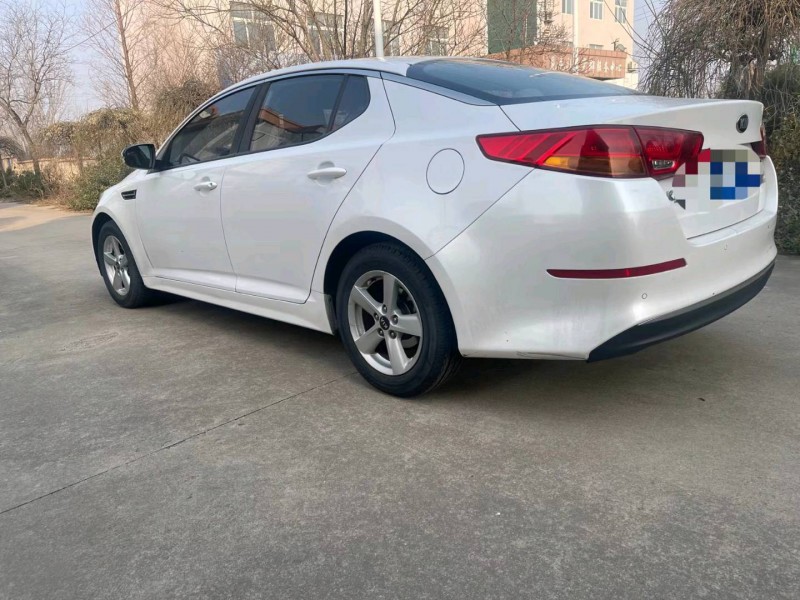 枣庄22年别克威朗7