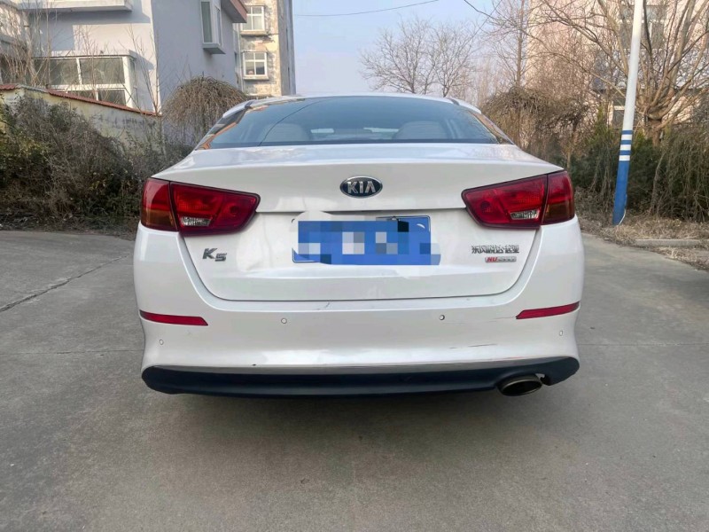 枣庄22年别克威朗9