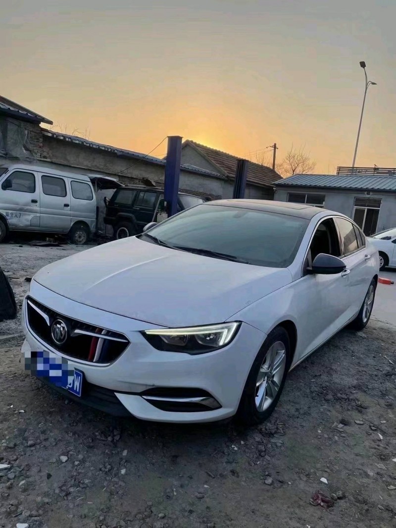 枣庄18年别克君威4