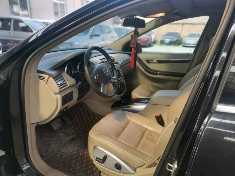 石家庄13年奔驰R3