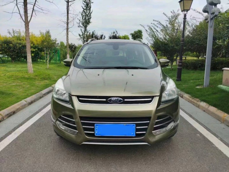 嘉兴15年福特翼虎1